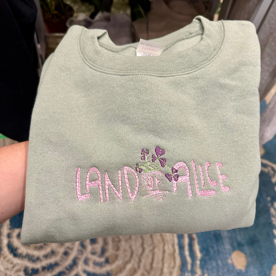 Land of Alice embroidered crewneck